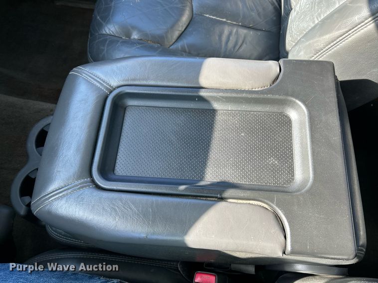 image for item NR9368 2006 Chevrolet Silverado 2500HD  Ext. Cab pickup truck