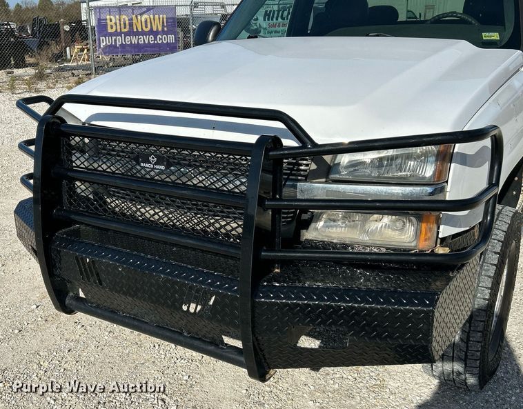 image for item NR9368 2006 Chevrolet Silverado 2500HD  Ext. Cab pickup truck