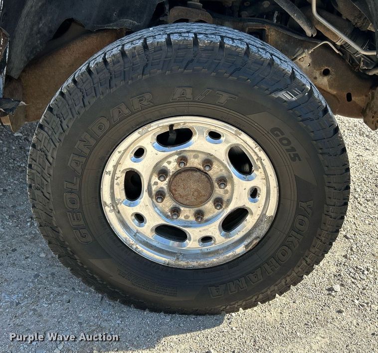 image for item NR9368 2006 Chevrolet Silverado 2500HD  Ext. Cab pickup truck