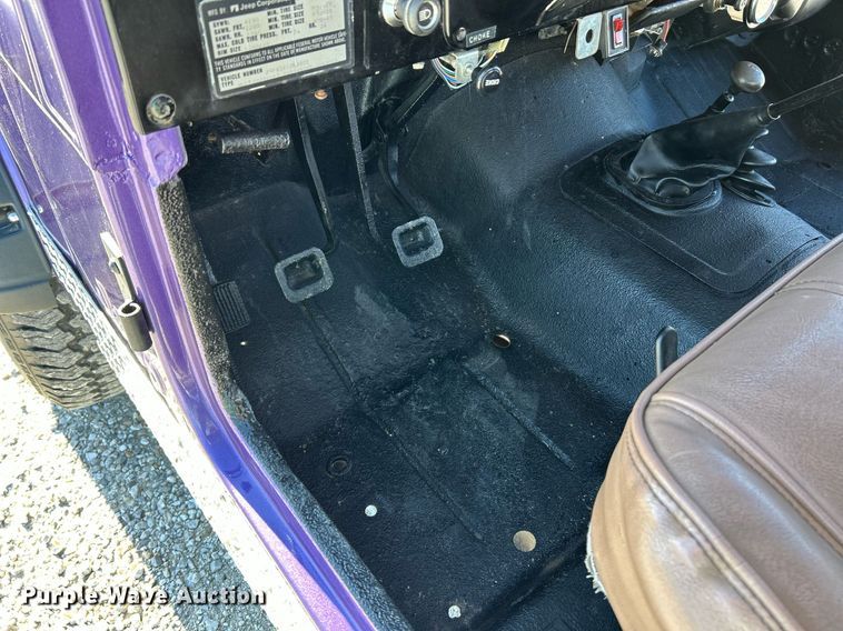 image for item NR9369 1979 Jeep Wrangler  SUV