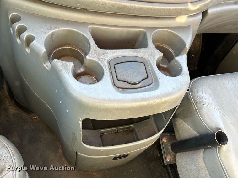 image for item NR9370 2005 Ford E250  van