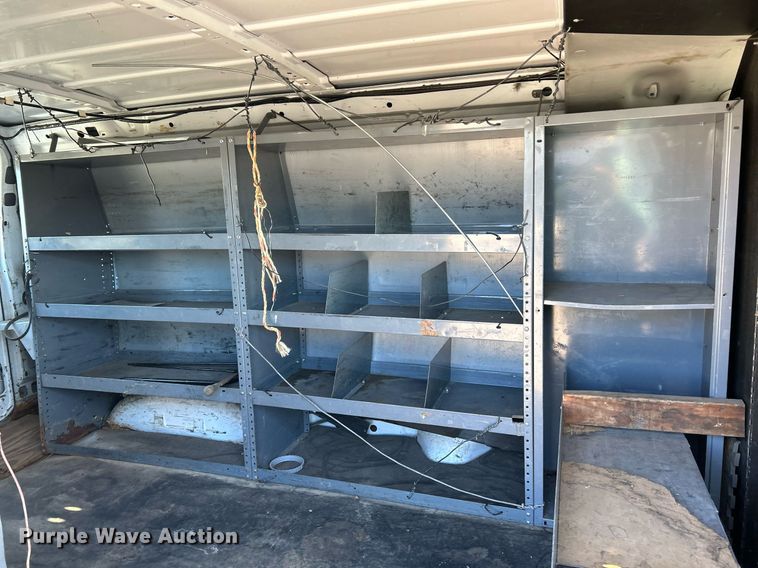 image for item NR9370 2005 Ford E250  van