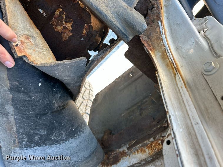 image for item NR9370 2005 Ford E250  van