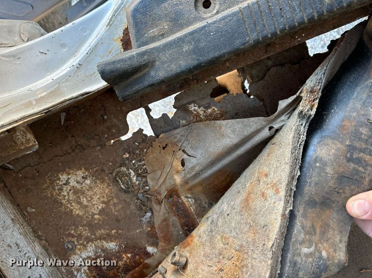 image for item NR9370 2005 Ford E250  van