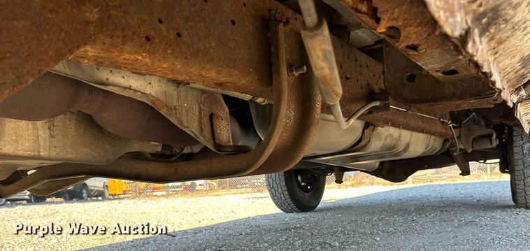 image for item NR9370 2005 Ford E250  van