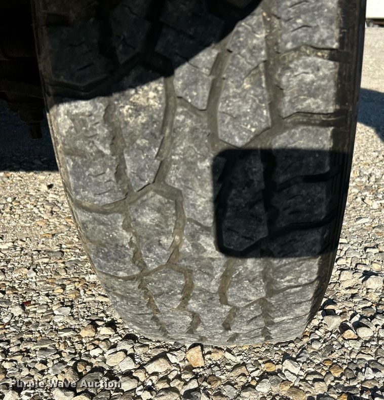 image for item NR9370 2005 Ford E250  van