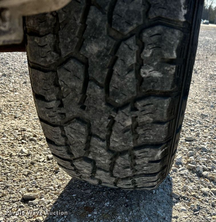 image for item NR9370 2005 Ford E250  van