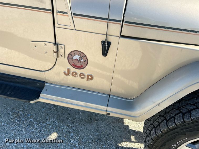 image for item NR9371 1994 Jeep Wrangler Sahara  SUV