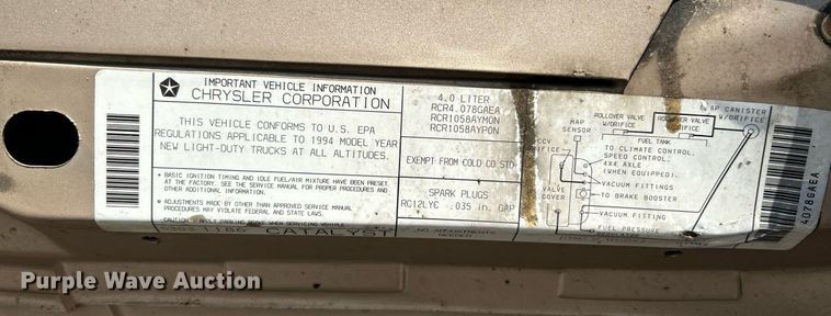 image for item NR9371 1994 Jeep Wrangler Sahara  SUV