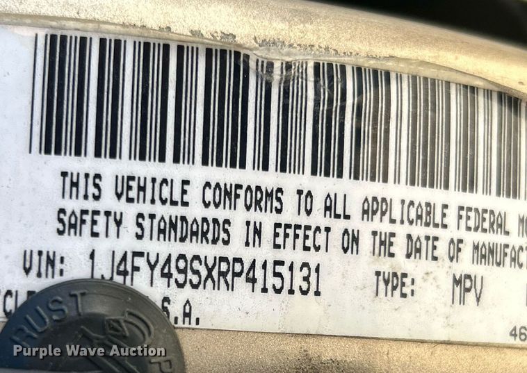 image for item NR9371 1994 Jeep Wrangler Sahara  SUV