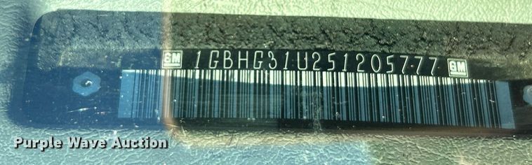 image for item NR9372 2005 Chevrolet 3500 Express  utility van