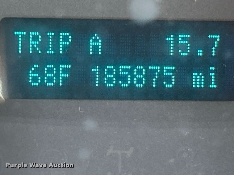 image for item NR9374 2011 Ford F250 Super Duty XL  utility bed pickup truck