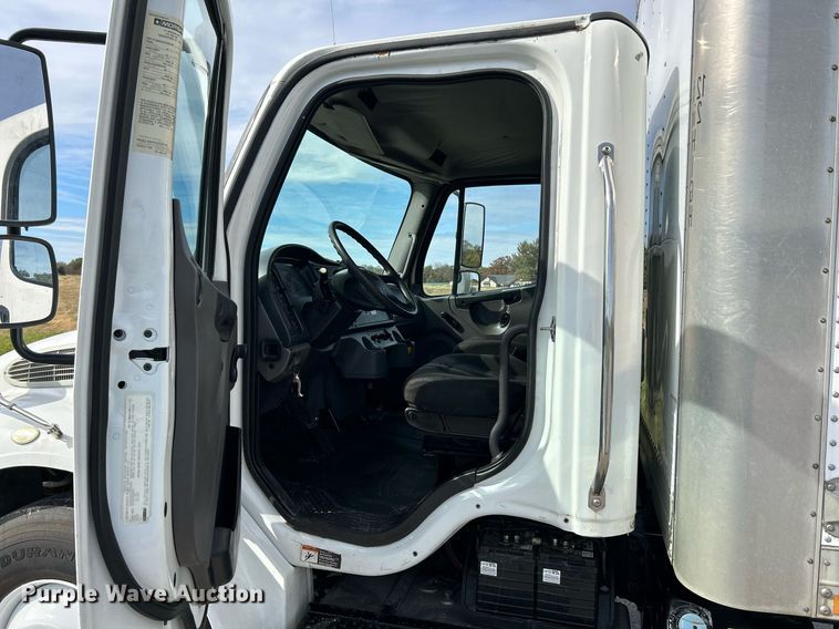 image for item NR9375 2014 Freightliner M2  box truck