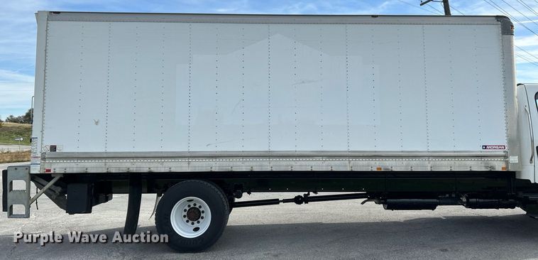 image for item NR9375 2014 Freightliner M2  box truck