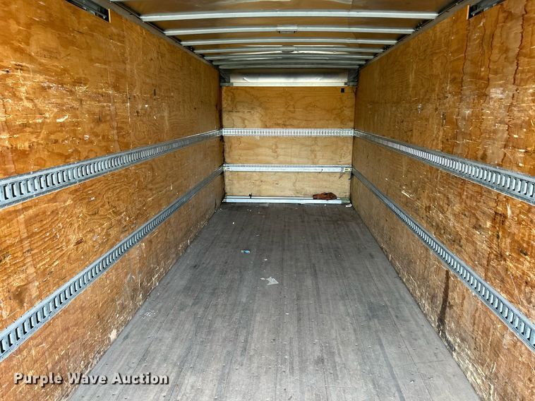 image for item NR9375 2014 Freightliner M2  box truck