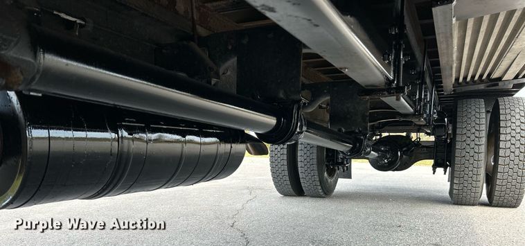 image for item NR9375 2014 Freightliner M2  box truck