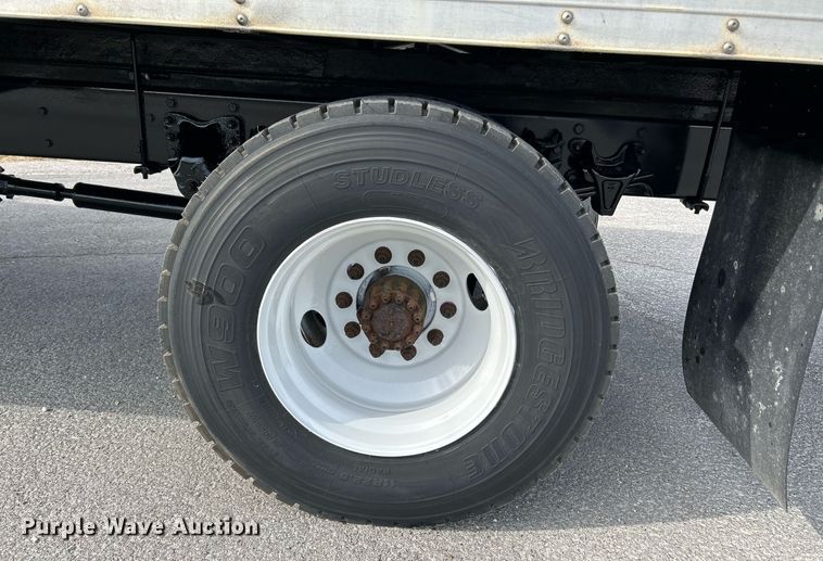 image for item NR9375 2014 Freightliner M2  box truck