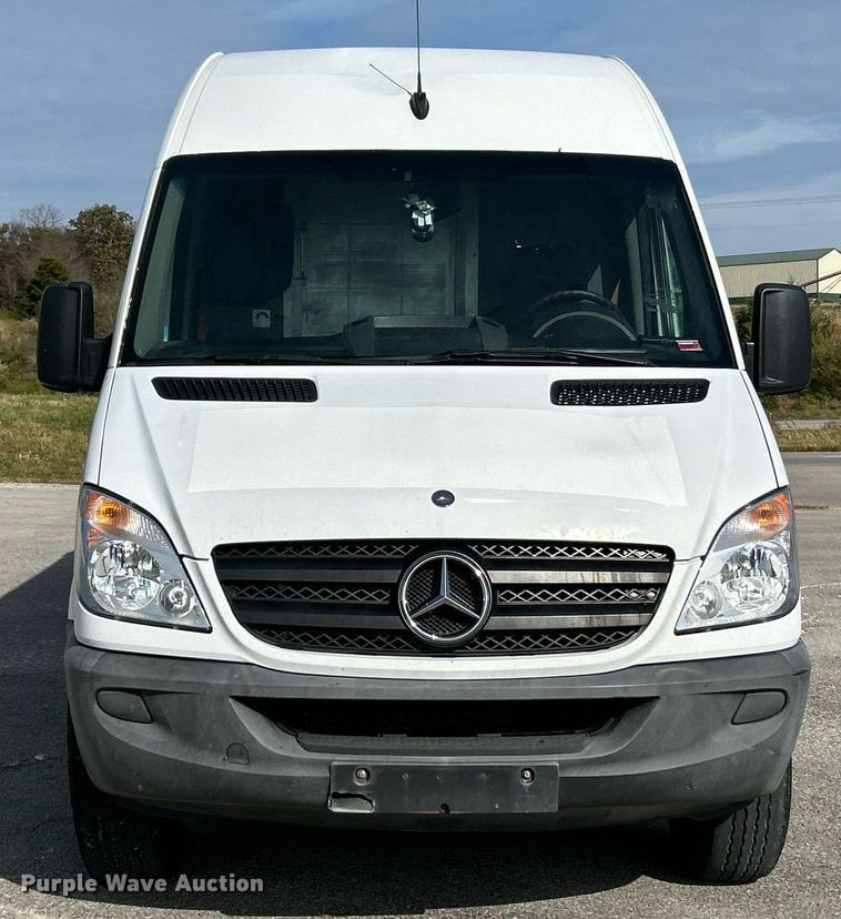image for item NR9376 2011 Mercedes Benz Sprinter 2500  van
