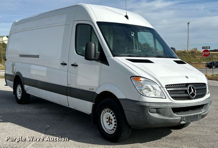 image for item NR9376 2011 Mercedes Benz Sprinter 2500  van