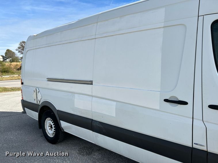 image for item NR9376 2011 Mercedes Benz Sprinter 2500  van