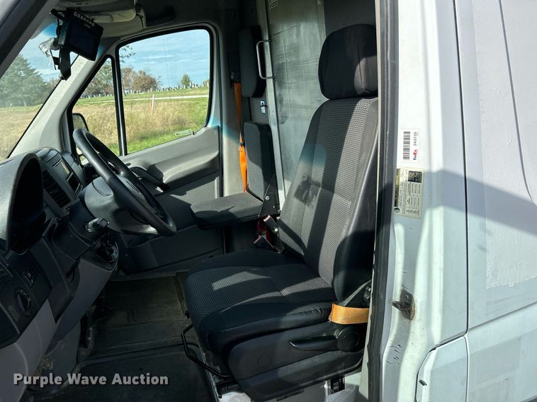 image for item NR9376 2011 Mercedes Benz Sprinter 2500  van