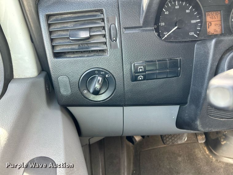 image for item NR9376 2011 Mercedes Benz Sprinter 2500  van