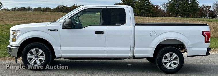 image for item NR9377 2017 Ford F150 XLT  SuperCab pickup truck