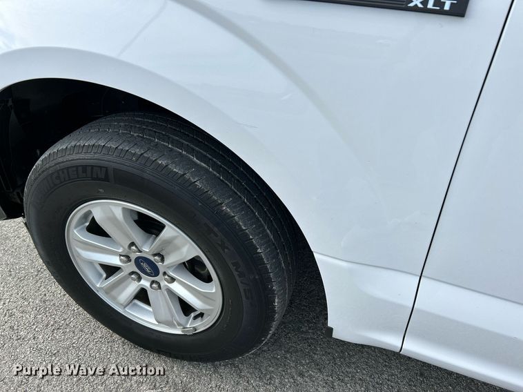 image for item NR9377 2017 Ford F150 XLT  SuperCab pickup truck