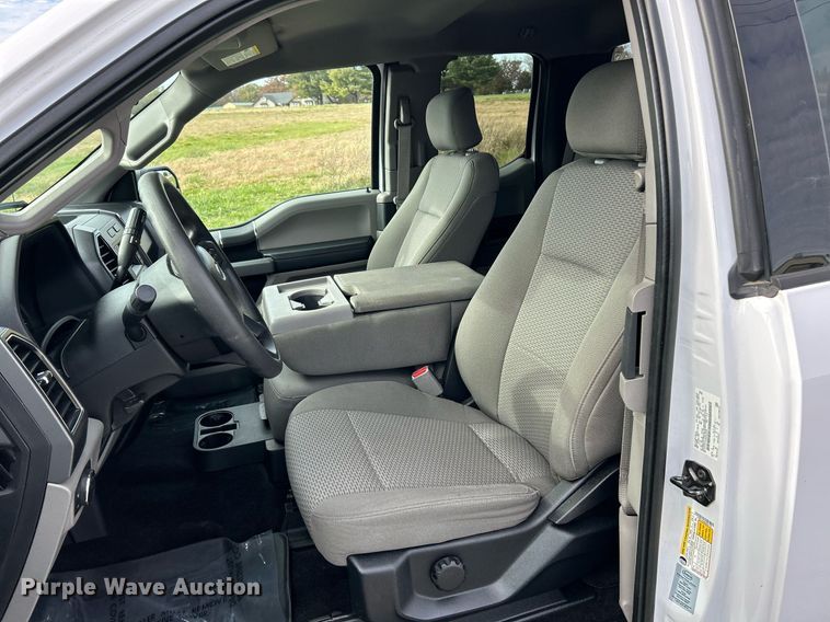 image for item NR9377 2017 Ford F150 XLT  SuperCab pickup truck