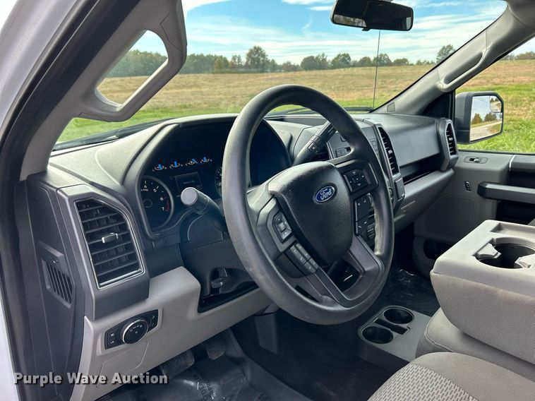 image for item NR9377 2017 Ford F150 XLT  SuperCab pickup truck