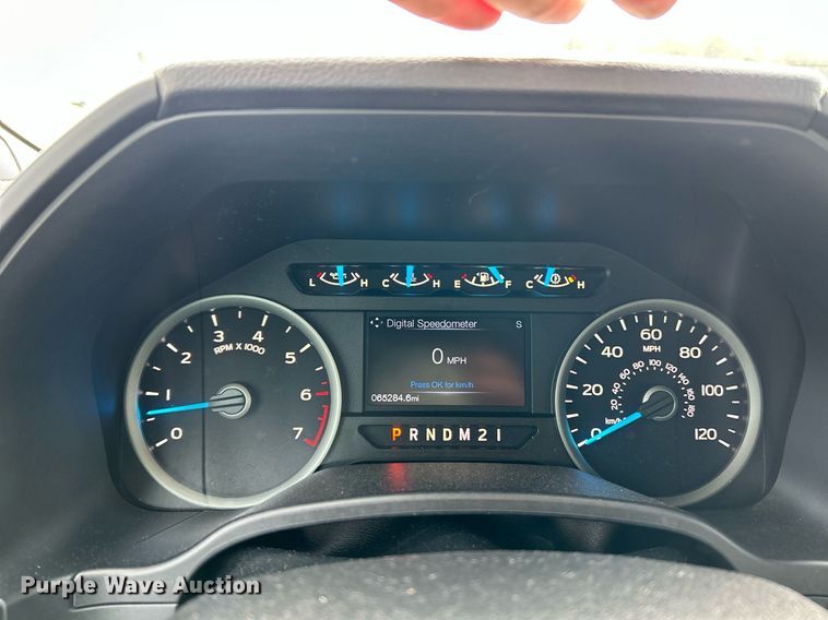 image for item NR9377 2017 Ford F150 XLT  SuperCab pickup truck