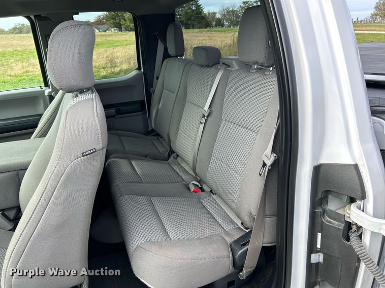 image for item NR9377 2017 Ford F150 XLT  SuperCab pickup truck