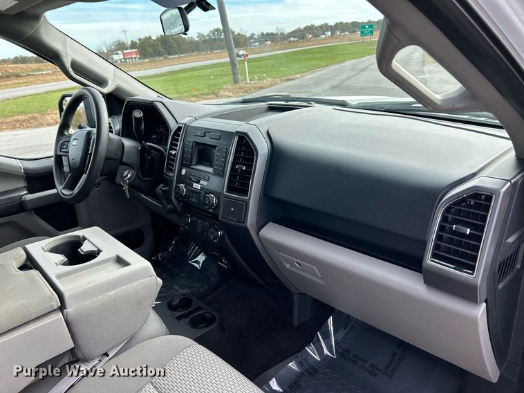 image for item NR9377 2017 Ford F150 XLT  SuperCab pickup truck