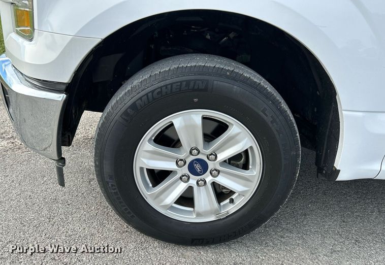 image for item NR9377 2017 Ford F150 XLT  SuperCab pickup truck