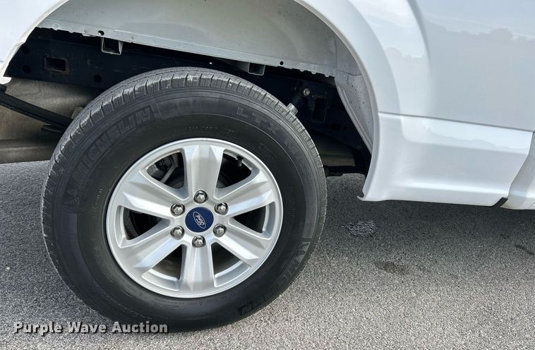 image for item NR9377 2017 Ford F150 XLT  SuperCab pickup truck