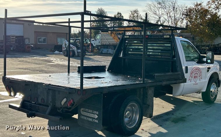 image for item NR9388 2008 Ford F350 Super Duty XL  flatbed pickup truck