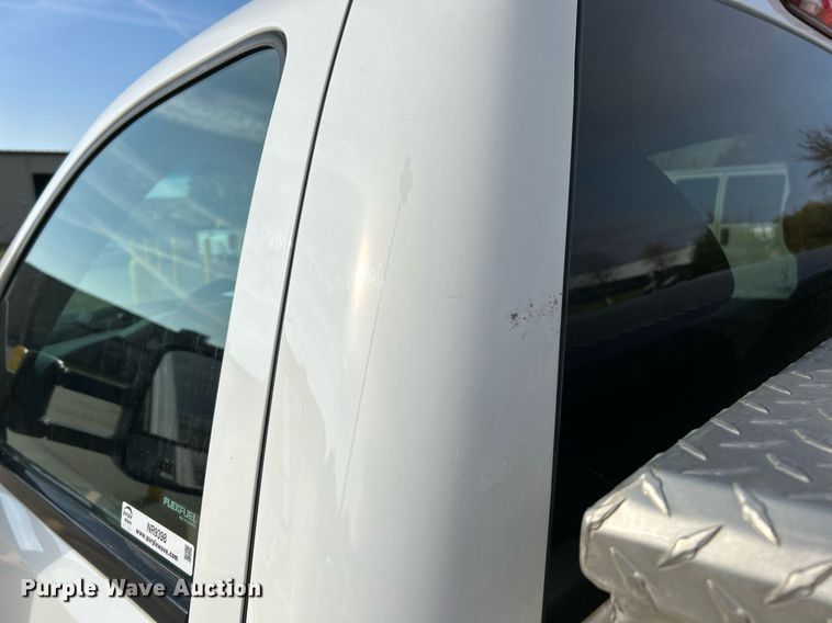 image for item NR9398 2013 Chevrolet Silverado 2500HD  pickup truck