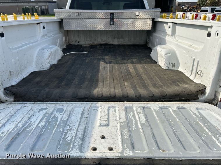 image for item NR9398 2013 Chevrolet Silverado 2500HD  pickup truck