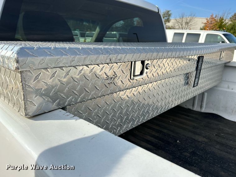 image for item NR9398 2013 Chevrolet Silverado 2500HD  pickup truck