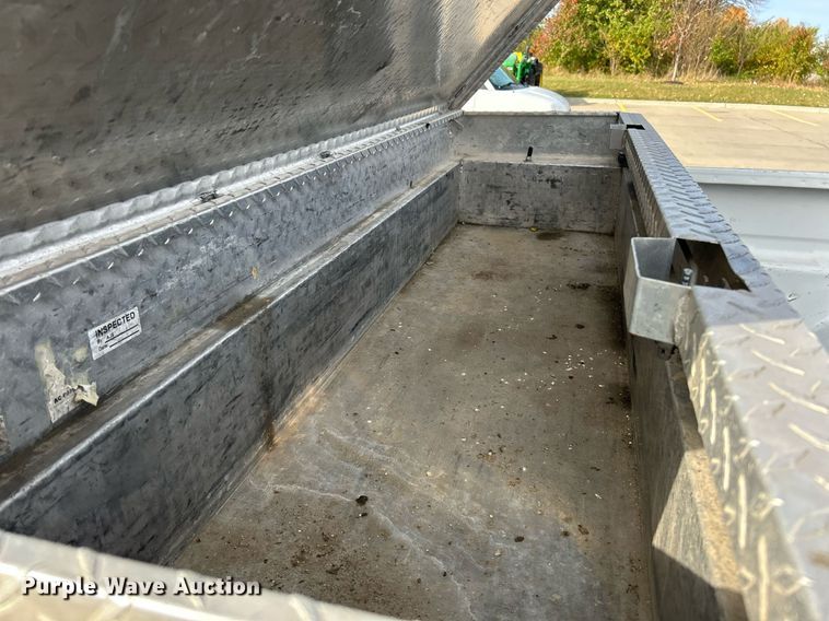 image for item NR9398 2013 Chevrolet Silverado 2500HD  pickup truck