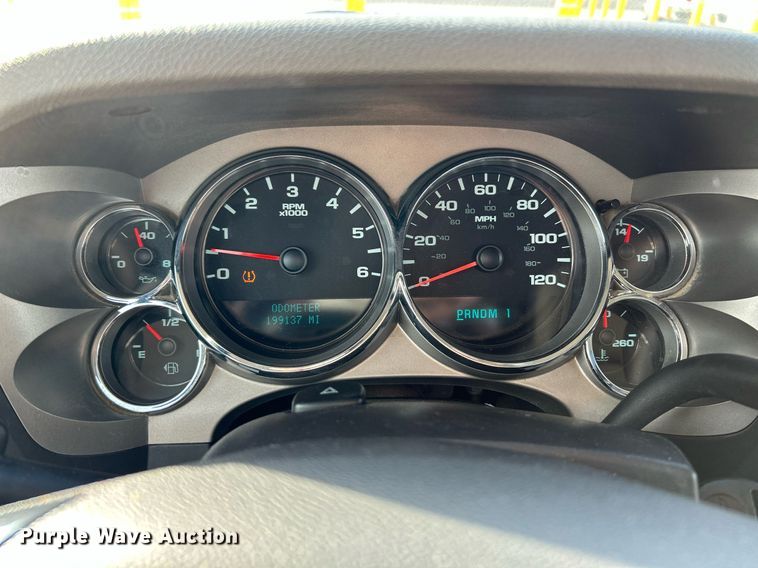 image for item NR9398 2013 Chevrolet Silverado 2500HD  pickup truck