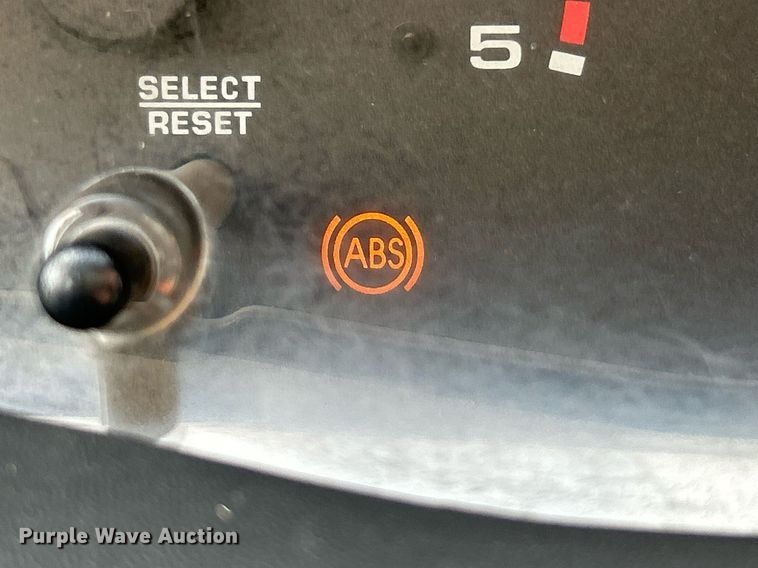 image for item NR9399 2002 Ford F550 Super Duty XL  utility / service truck