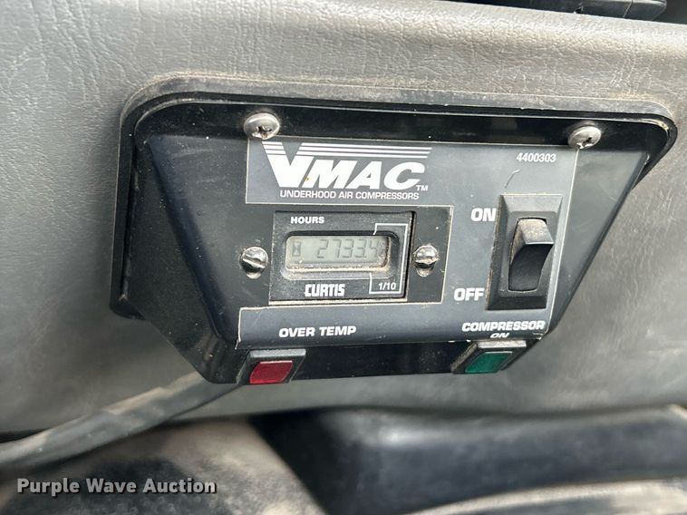 image for item NR9399 2002 Ford F550 Super Duty XL  utility / service truck