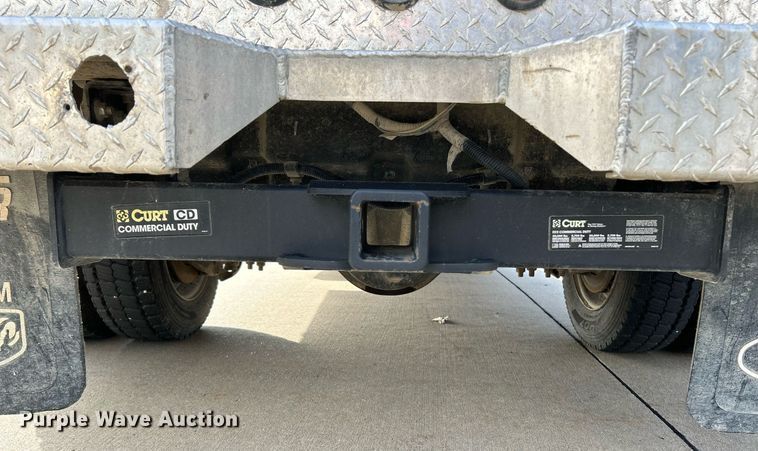 image for item NR9399 2002 Ford F550 Super Duty XL  utility / service truck