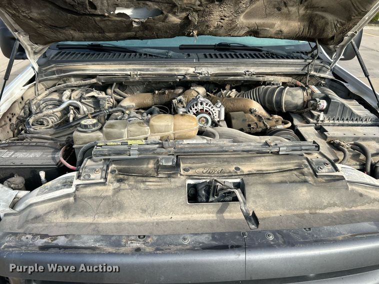 image for item NR9399 2002 Ford F550 Super Duty XL  utility / service truck