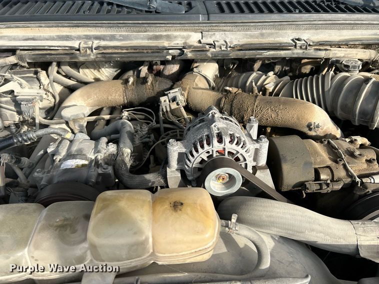 image for item NR9399 2002 Ford F550 Super Duty XL  utility / service truck