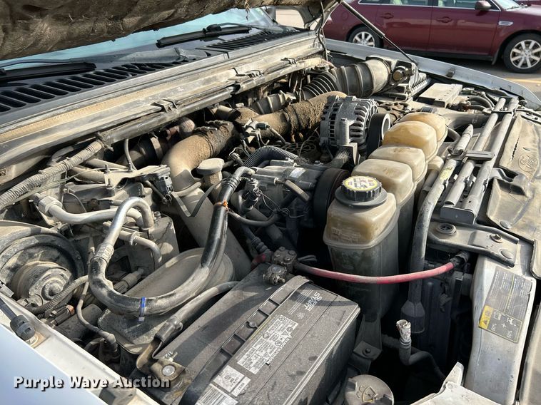 image for item NR9399 2002 Ford F550 Super Duty XL  utility / service truck