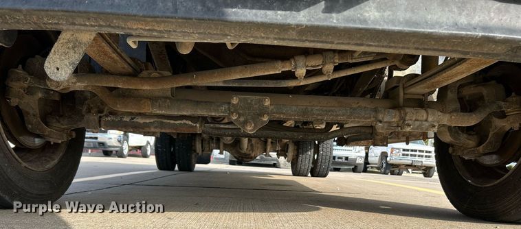 image for item NR9399 2002 Ford F550 Super Duty XL  utility / service truck