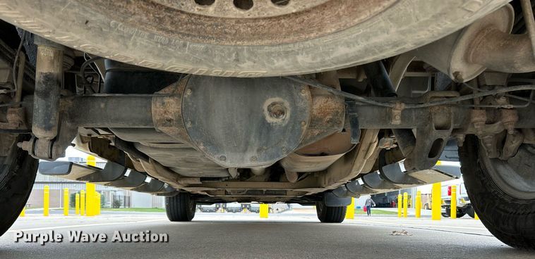 image for item NR9400 2017 Chevrolet Silverado 1500 LT  Crew Cab pickup truck