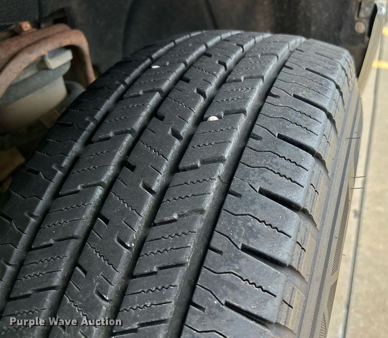 image for item NR9400 2017 Chevrolet Silverado 1500 LT  Crew Cab pickup truck